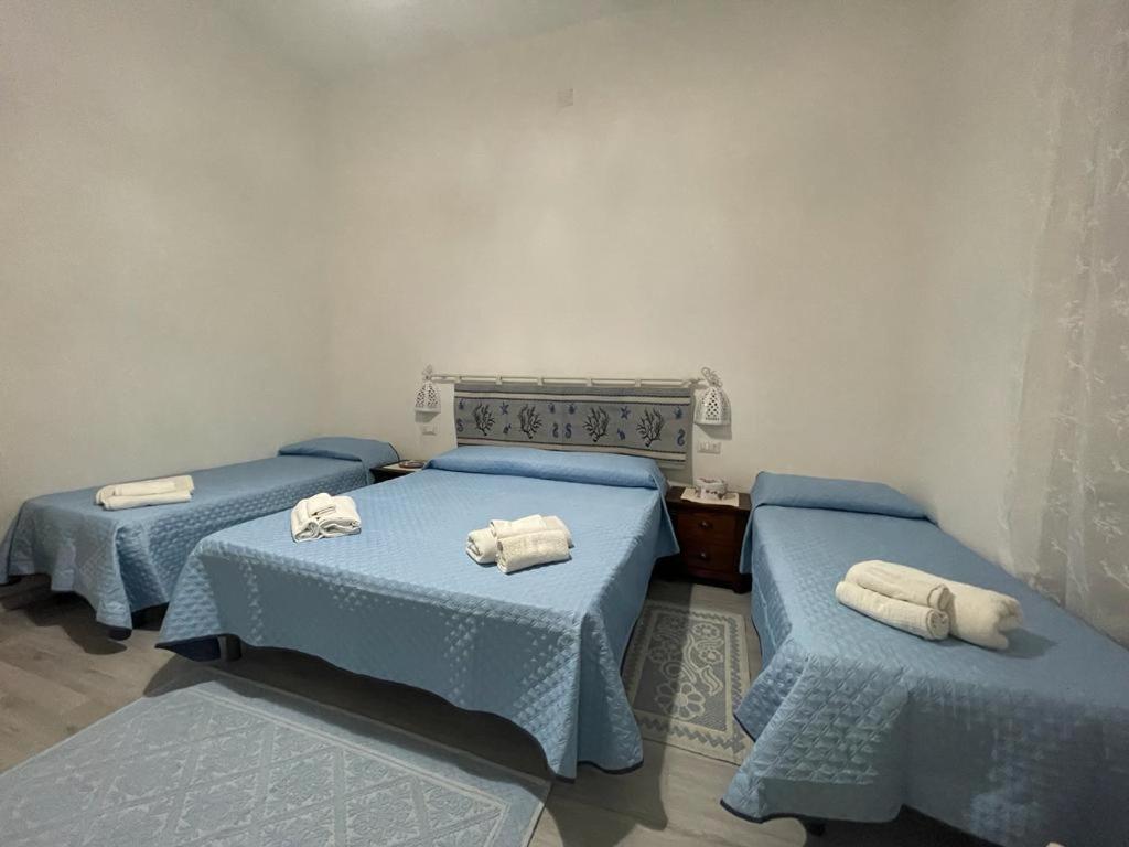 Cagliari Central Rooms With Port View Buitenkant foto