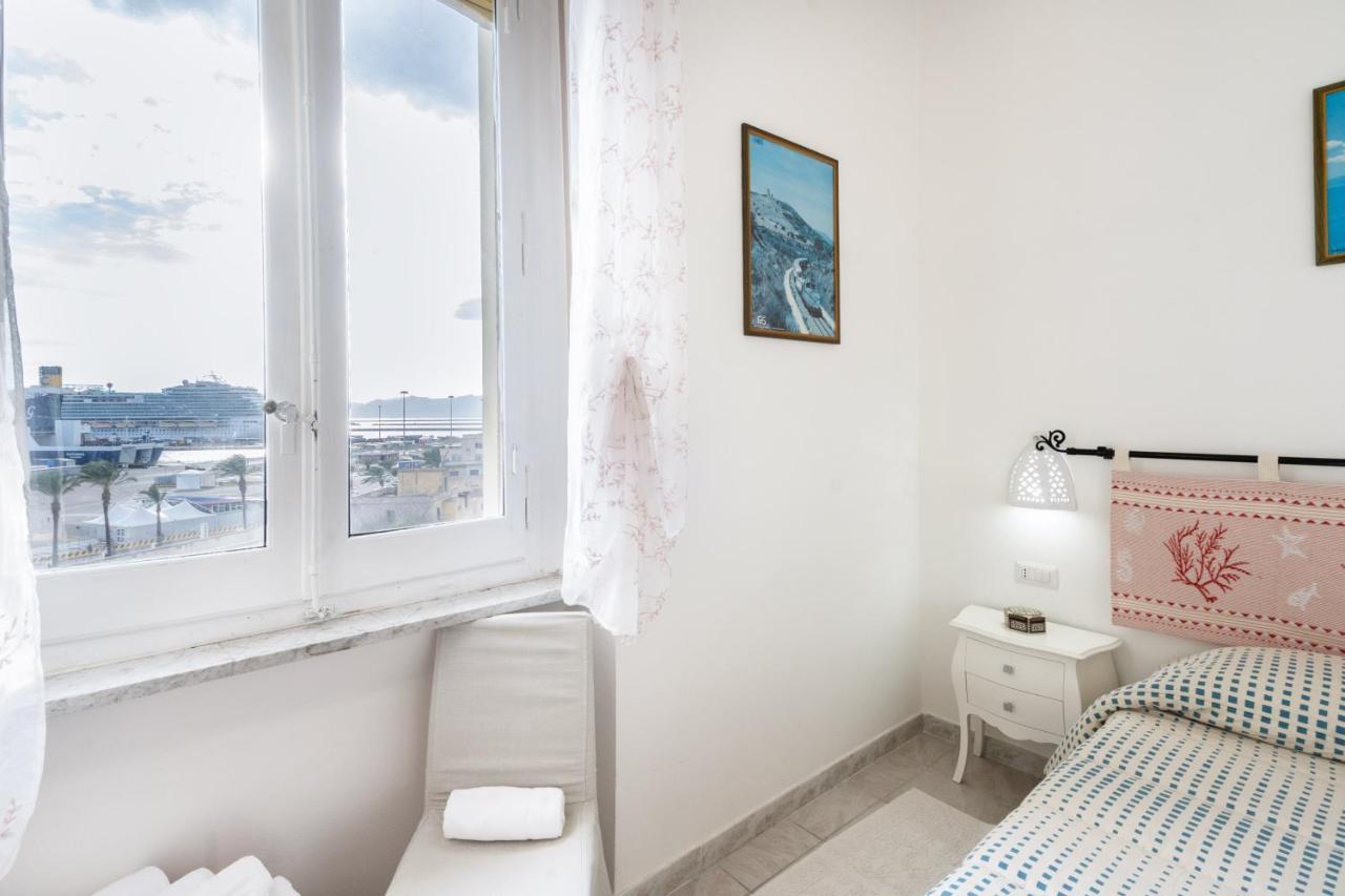 Cagliari Central Rooms With Port View Buitenkant foto